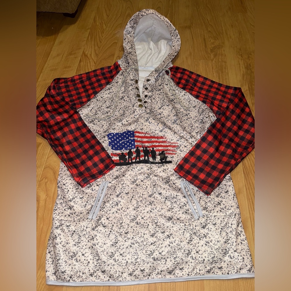 Patriotic Sweater Size XL